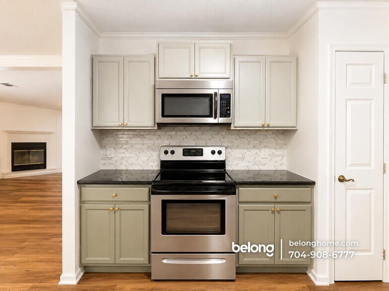 Building Photo - 4866 Emma Love Ln