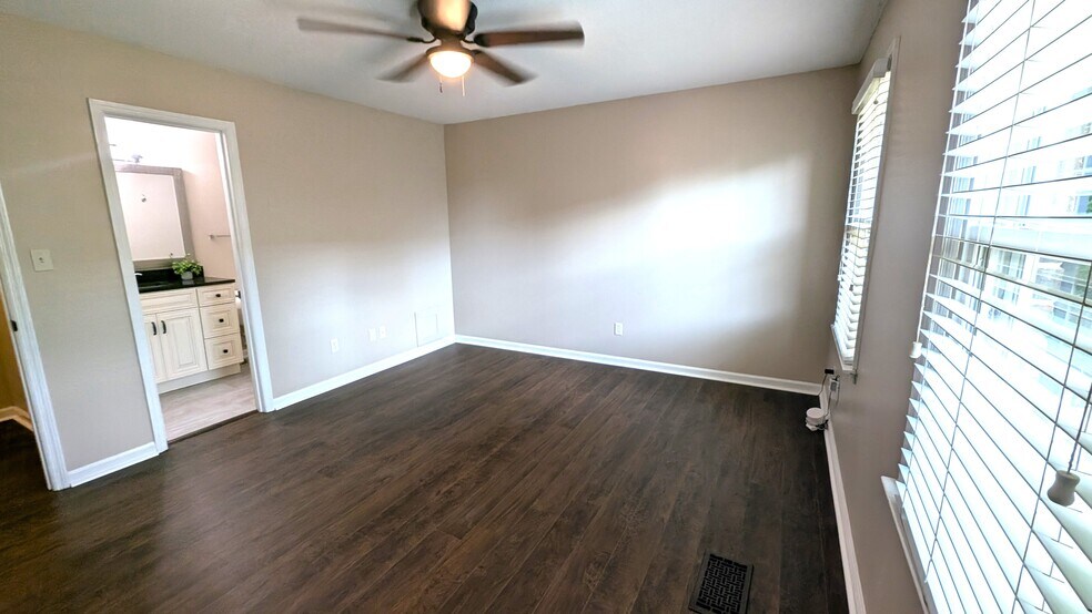 Primary Bedroom # 1 - 11531 Jade Ln SE