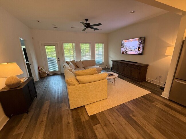 Building Photo - Charming 3BR House in Opelika