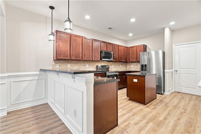 Building Photo - 1336 Brookmere Way