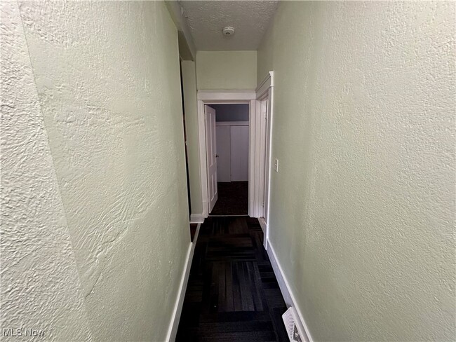 Building Photo - 404 Stanton Ave