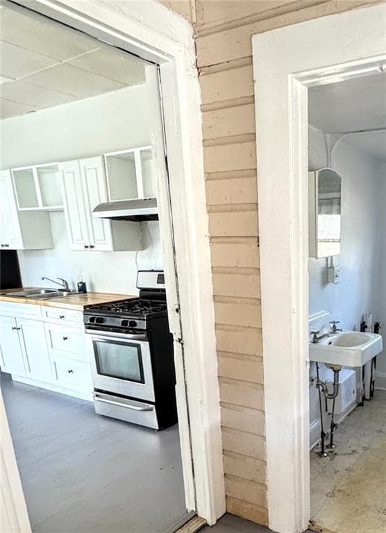 Building Photo - 3051 Wells St