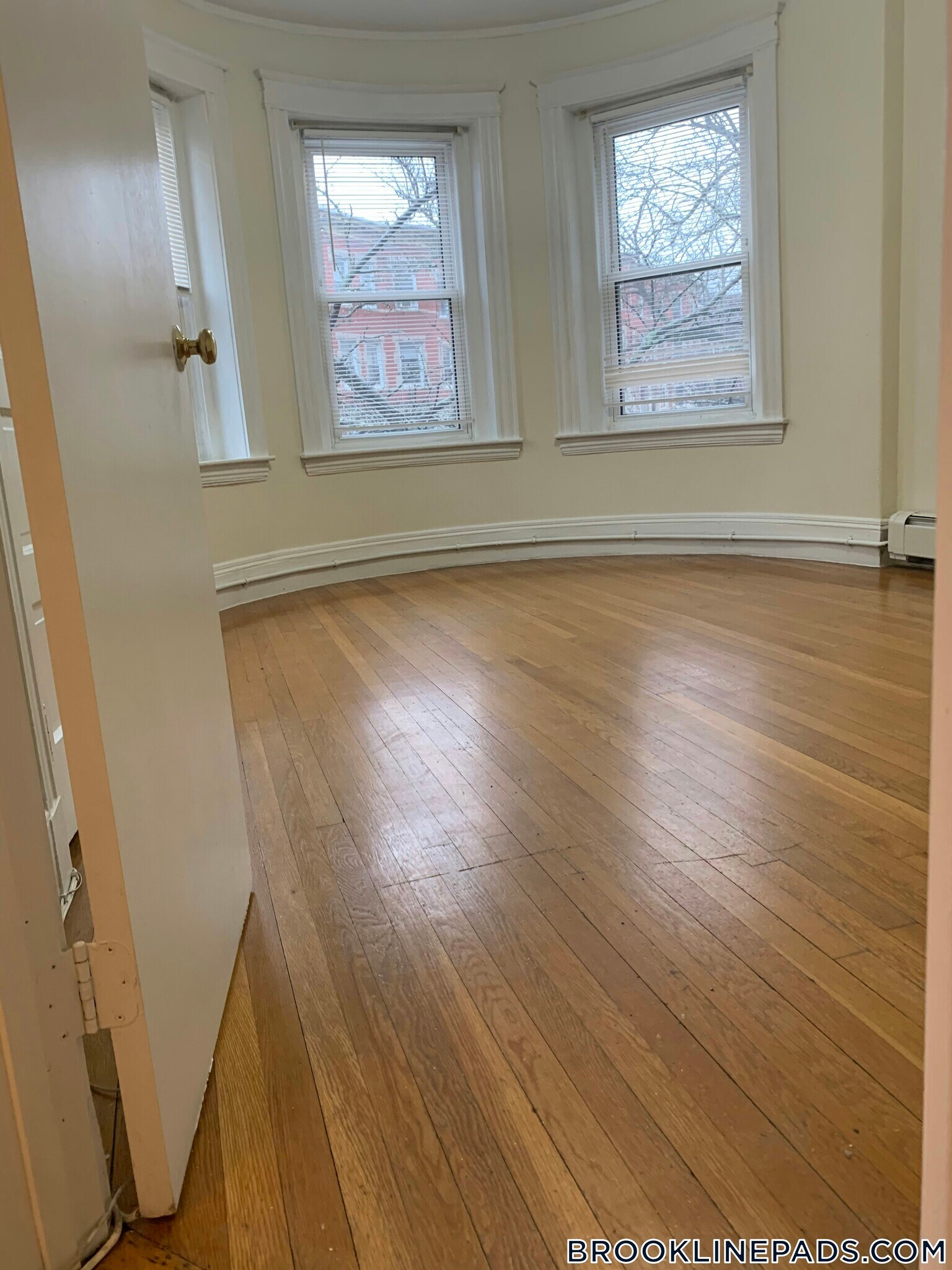 Building Photo - 208 Winthrop Rd