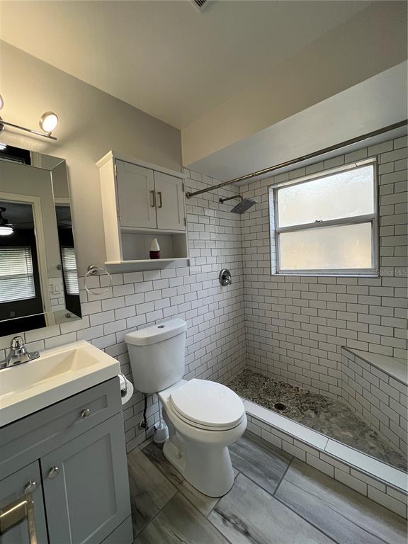 Building Photo - 813 Sleepy Harbour Dr