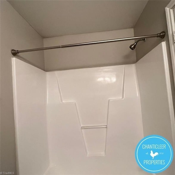 Building Photo - 1041 W Barton St