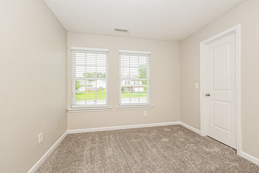 Building Photo - 624 Big Hurricane Dr