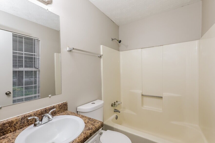 Building Photo - 3693 Ashbill Ct