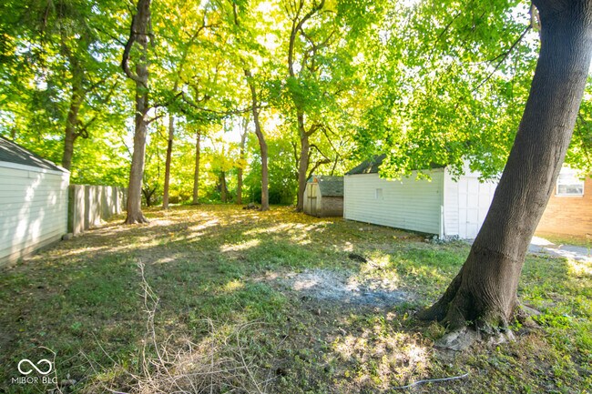 Building Photo - 4923 Carvel Ave