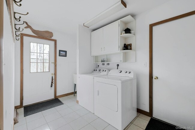Building Photo - 1075 Inlet Ln