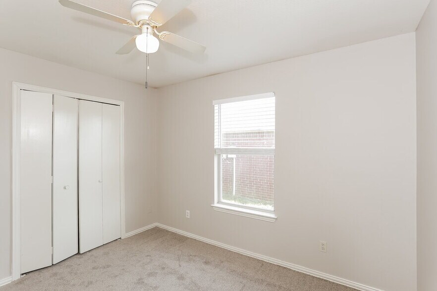 Building Photo - 9000 Christopher Cir