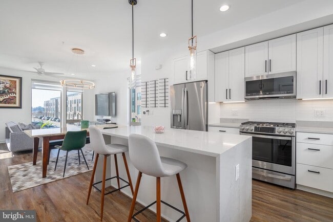 Building Photo - 3101 Riseview Ln