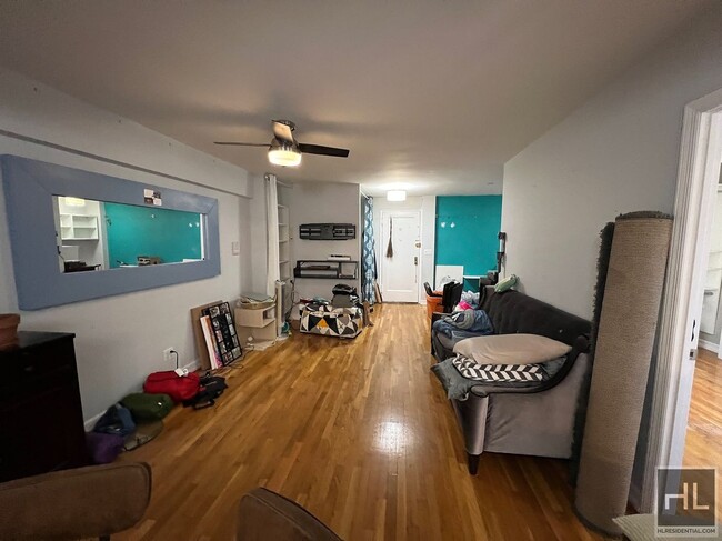 Primary Photo - Top Floor 2BR 1BA w/ Bonus Nook, Five Cali...