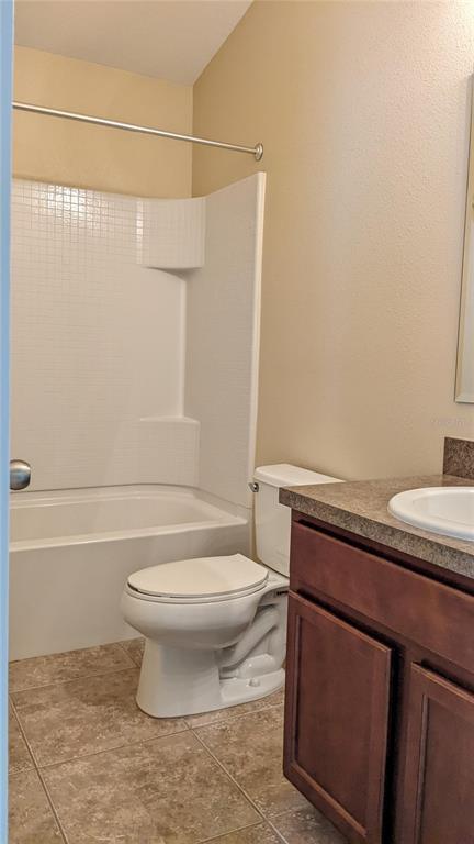 Building Photo - 10799 Gran Paradiso Dr