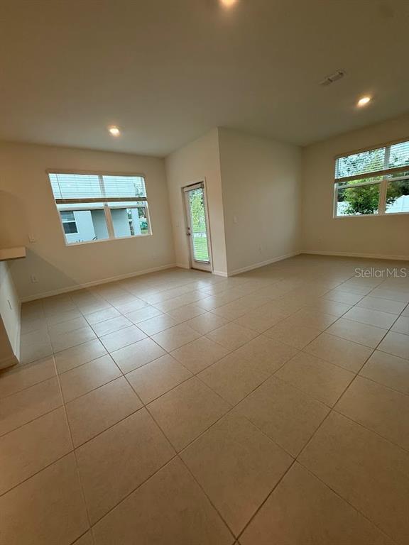 Building Photo - 6626 Coral Vis Dr