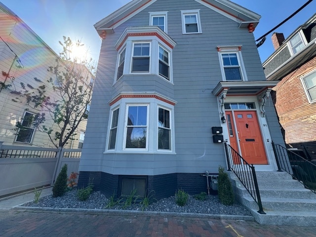 Building Photo - 91 Gray St