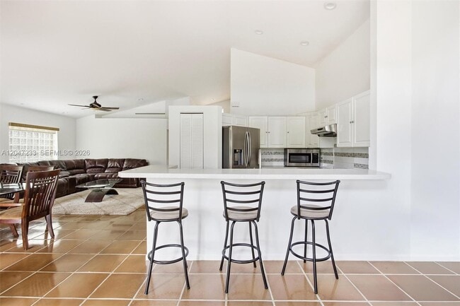 Building Photo - 411 Bermuda Springs Dr