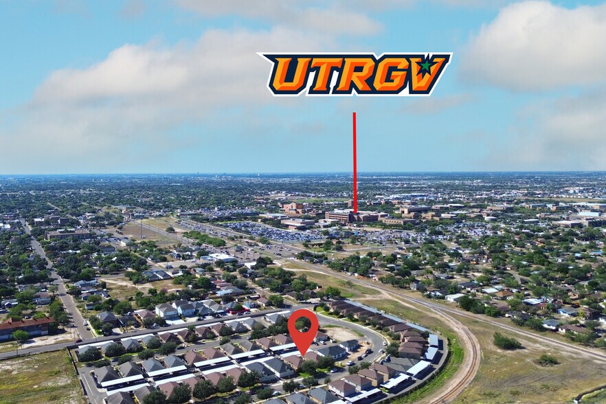 Building Photo - 418 Lotto Ln