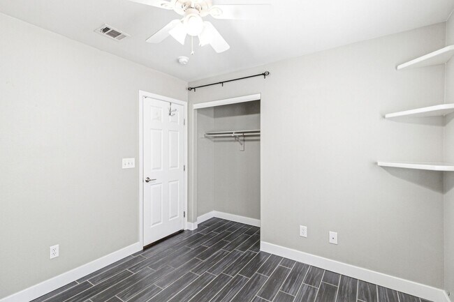 Building Photo - Corner Lot 3 Bed, 2 Bath Retreat with RV Parking, Solar & Backyard Fire Pit Vibes