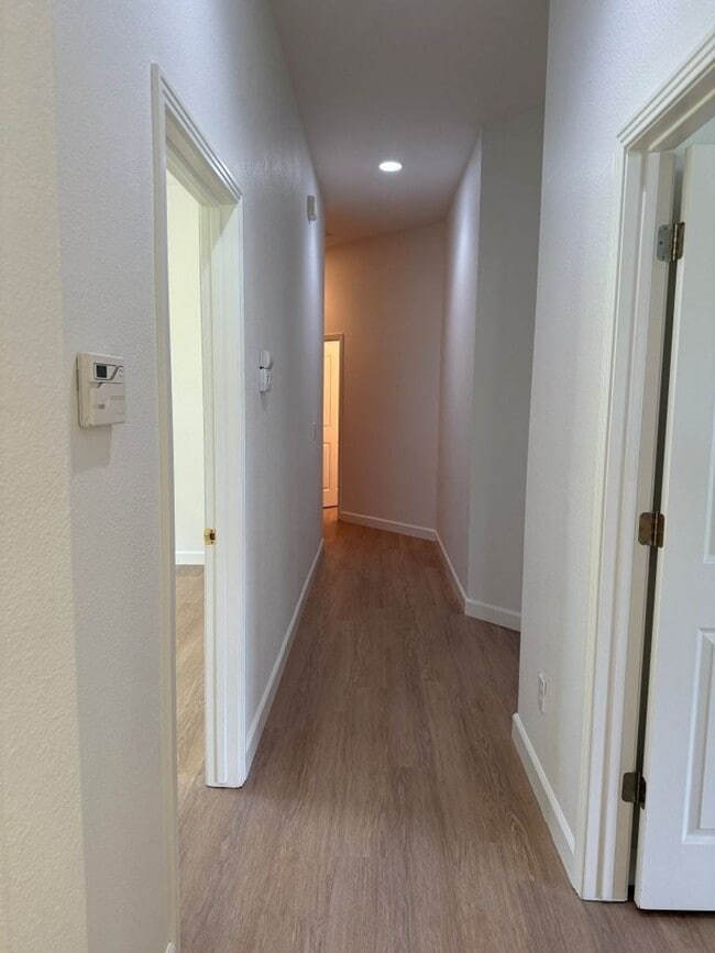 Building Photo - Gated Unique Remodeled 3 Bedroom w/ Golf Course Views in Rancho Solano
