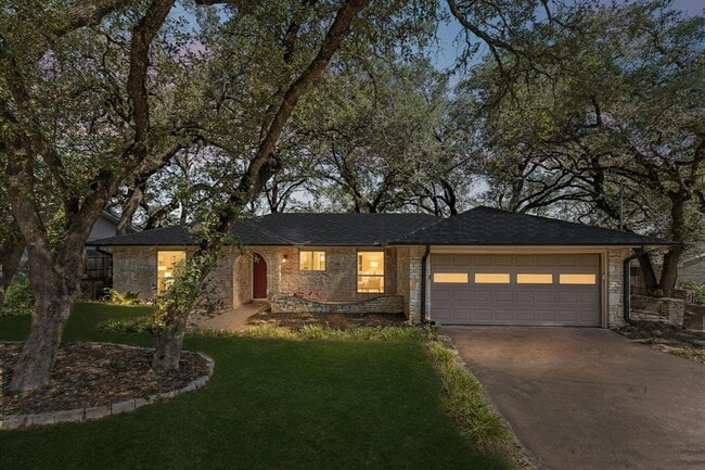 Building Photo - 1105 N Riviera Cir