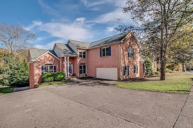 Building Photo - 6844 Collinswood Dr