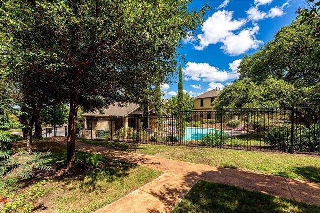 Building Photo - 11400 W Parmer Ln