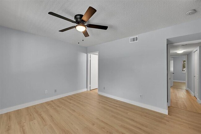 Building Photo - 796 NW 91st Terrace