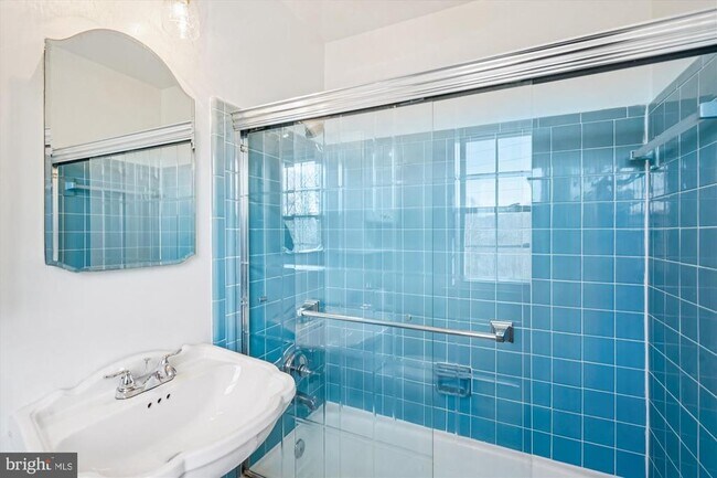 Building Photo - 1918 Contralto Ct