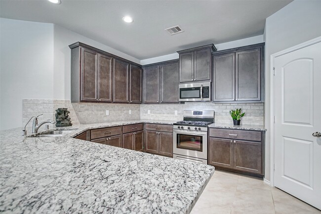 Building Photo - 23819 Padova Gardens Dr