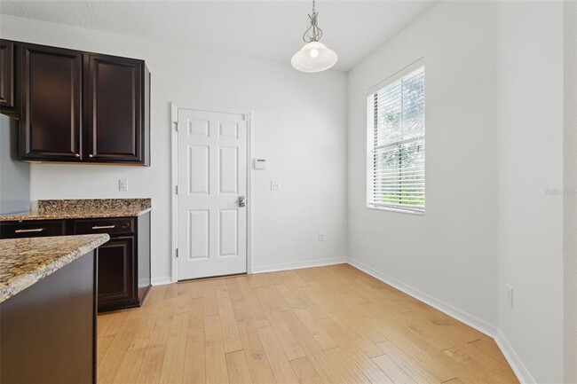 Building Photo - 11804 13th Way N