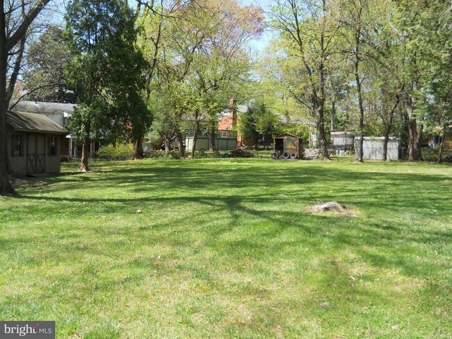 Building Photo - 9508 Lawnsberry Terrace