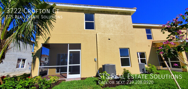 Building Photo - 4 Bedroom, 3 Full Bathrooms Townhouse in C...