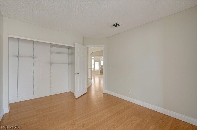 Building Photo - 2616 Camphor Tree St