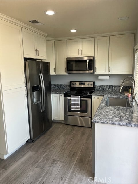Building Photo - 1063 Cyn Spg Ln