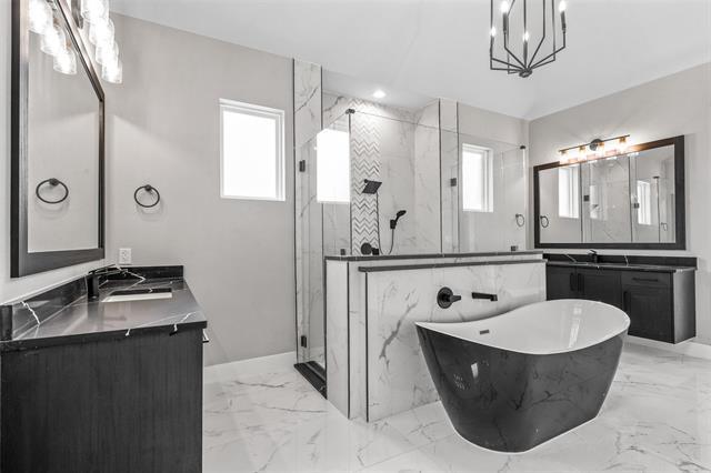 Building Photo - 1064 Glenoaks Dr