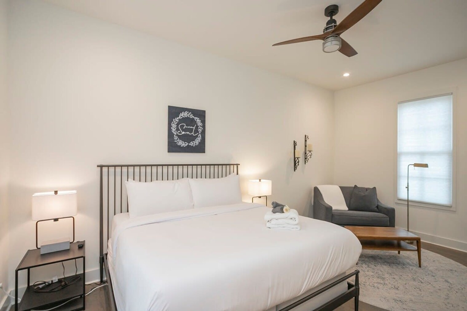 Building Photo - 119 E Fowlkes St