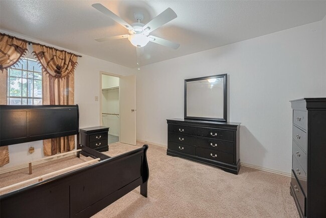 Building Photo - 6500 Sands Point Dr