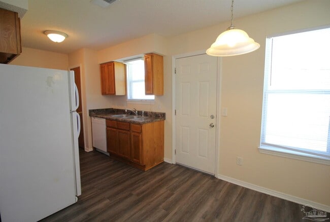 Building Photo - 485 Bay Pine Villas Dr