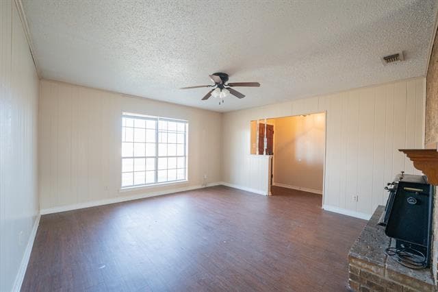 Building Photo - 309 Brookview Dr