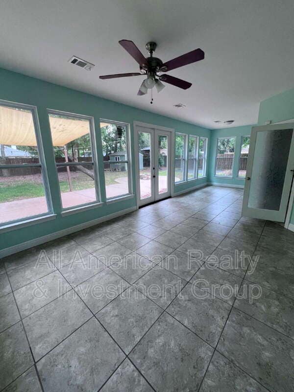 Building Photo - 6882 Brocado Ct