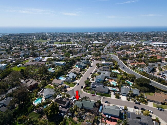 Building Photo - Charming Coastal Studio in Carlsbad - Furnished, all utilities + wi-fi included!