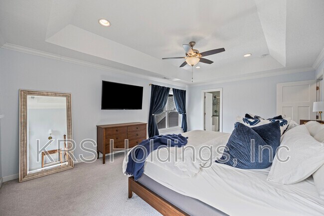 Building Photo - 9553 14th Bay St