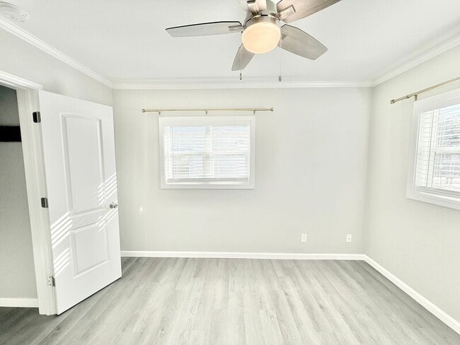 Building Photo - 1804 Doctor M.L.K. Jr Dr