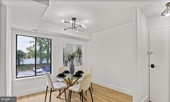 Building Photo - 10580 Cross Fox Ln