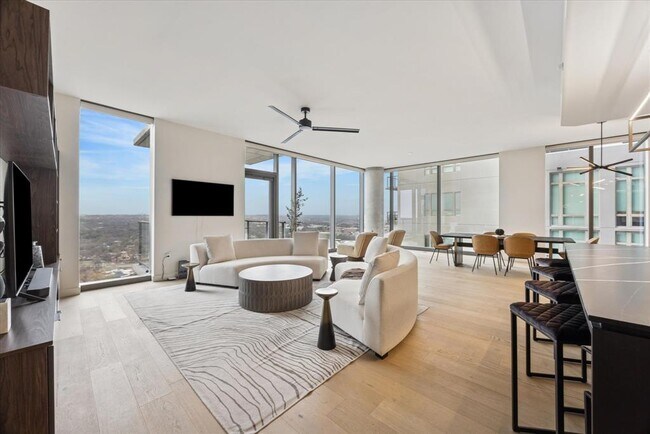 Building Photo - 44 East Ave