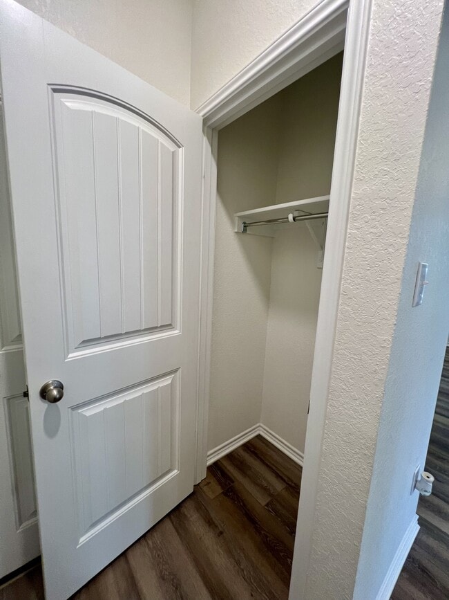 Building Photo - 14839 Vance Jackson Rd