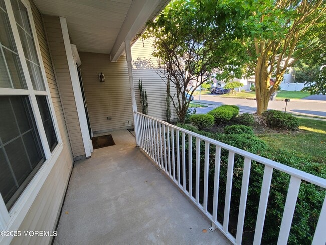 Building Photo - 346 Wedgewood Rd