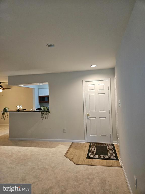 Building Photo - 7718 Lafayette Forest Dr