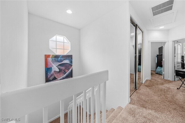 Building Photo - 5633 Cove Cir