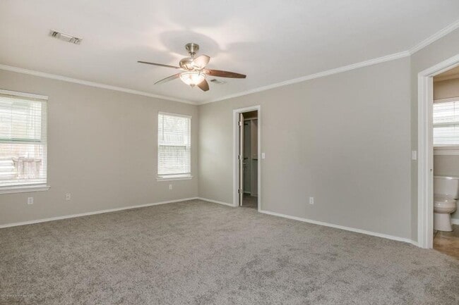 Building Photo - Located in Canyon TX Close to WT !!! 3/2/2 CH/A